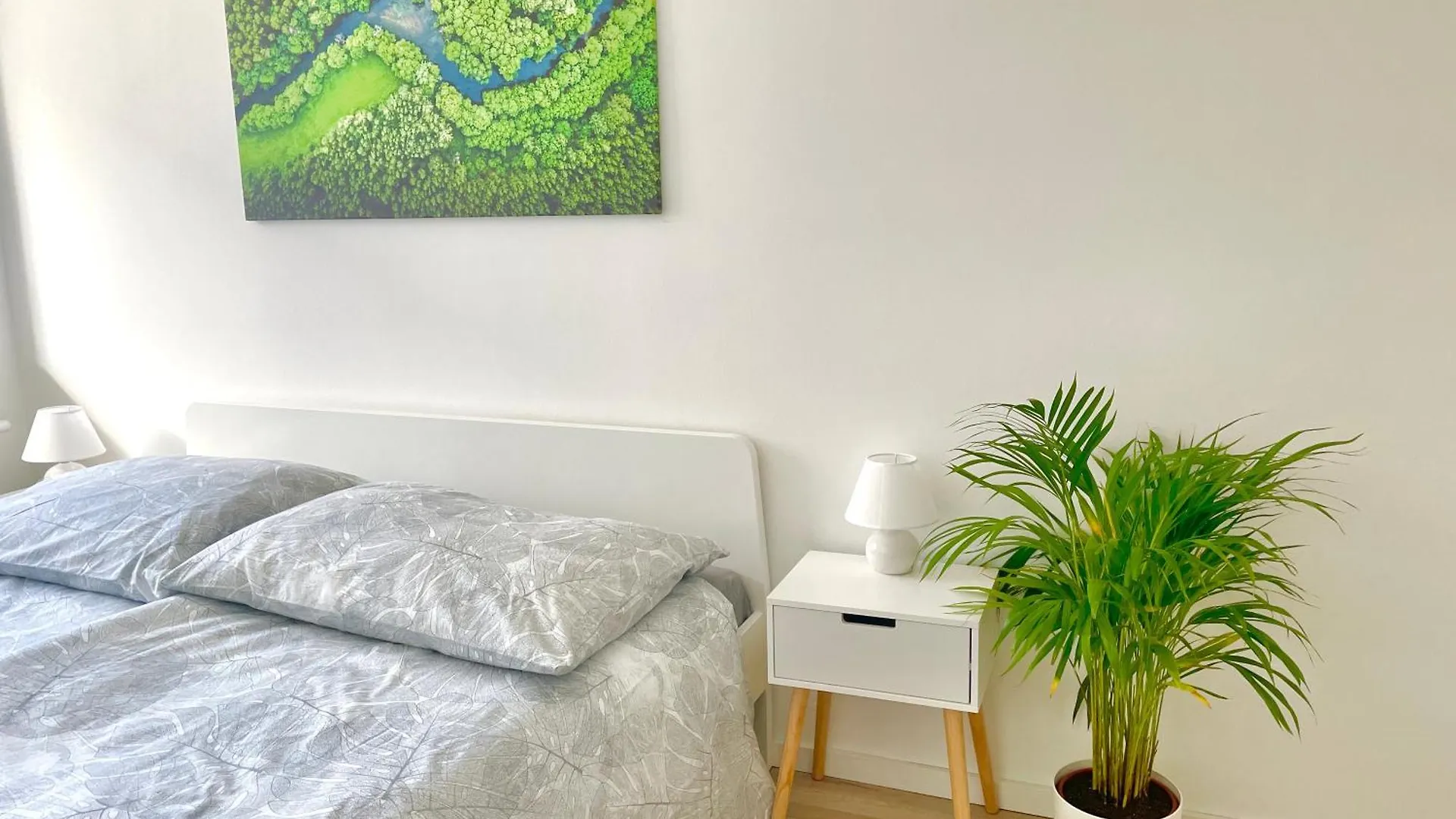 Long Stays - Central - Balcony Vienna Apartment